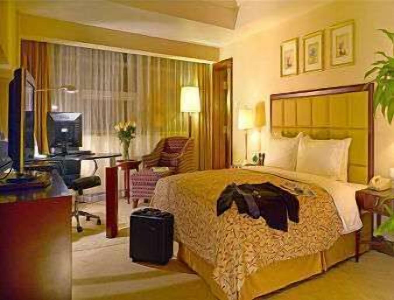 Ramada Plaza Optics Valley Hotel Vuhan Szoba fotó