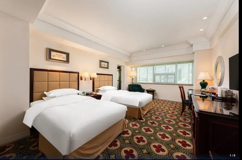Ramada Plaza Optics Valley Hotel Vuhan Kültér fotó