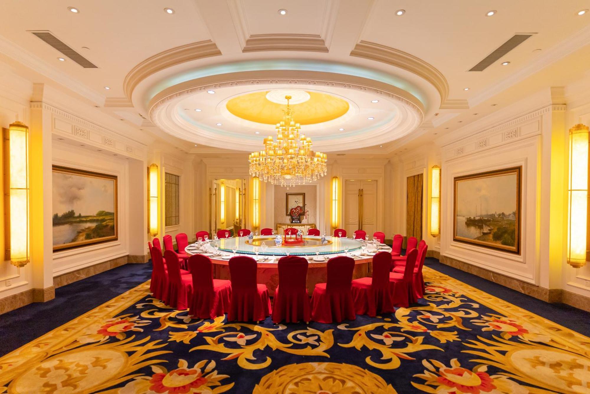 Ramada Plaza Optics Valley Hotel Vuhan Kültér fotó